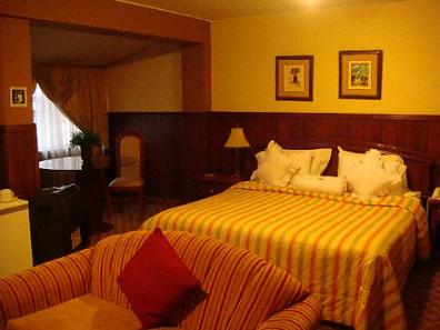 hostal el tumi huaraz