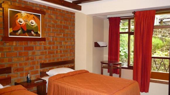hotel andina luxury